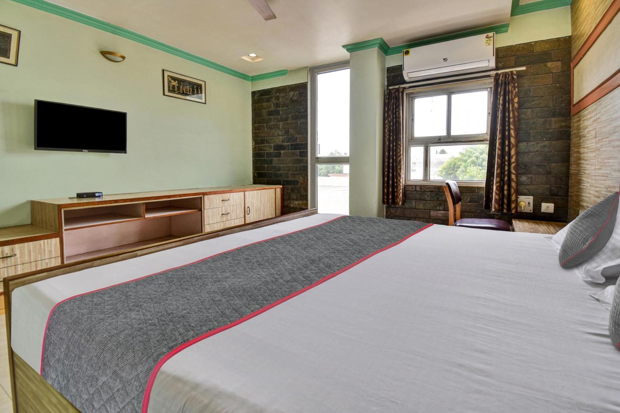 Townhouse Hotel Fly View Τζαϊπούρ Εξωτερικό φωτογραφία