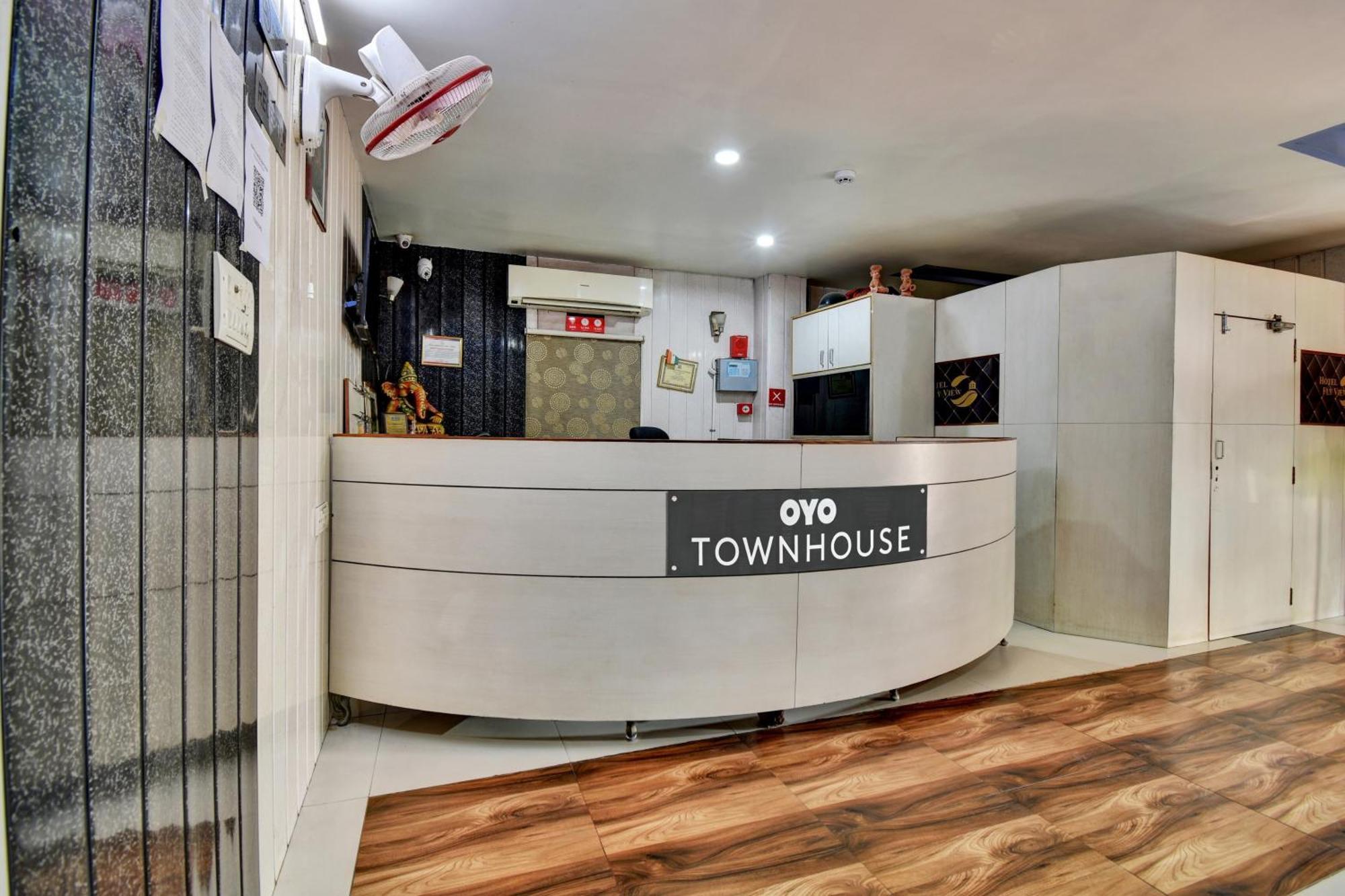Townhouse Hotel Fly View Τζαϊπούρ Εξωτερικό φωτογραφία