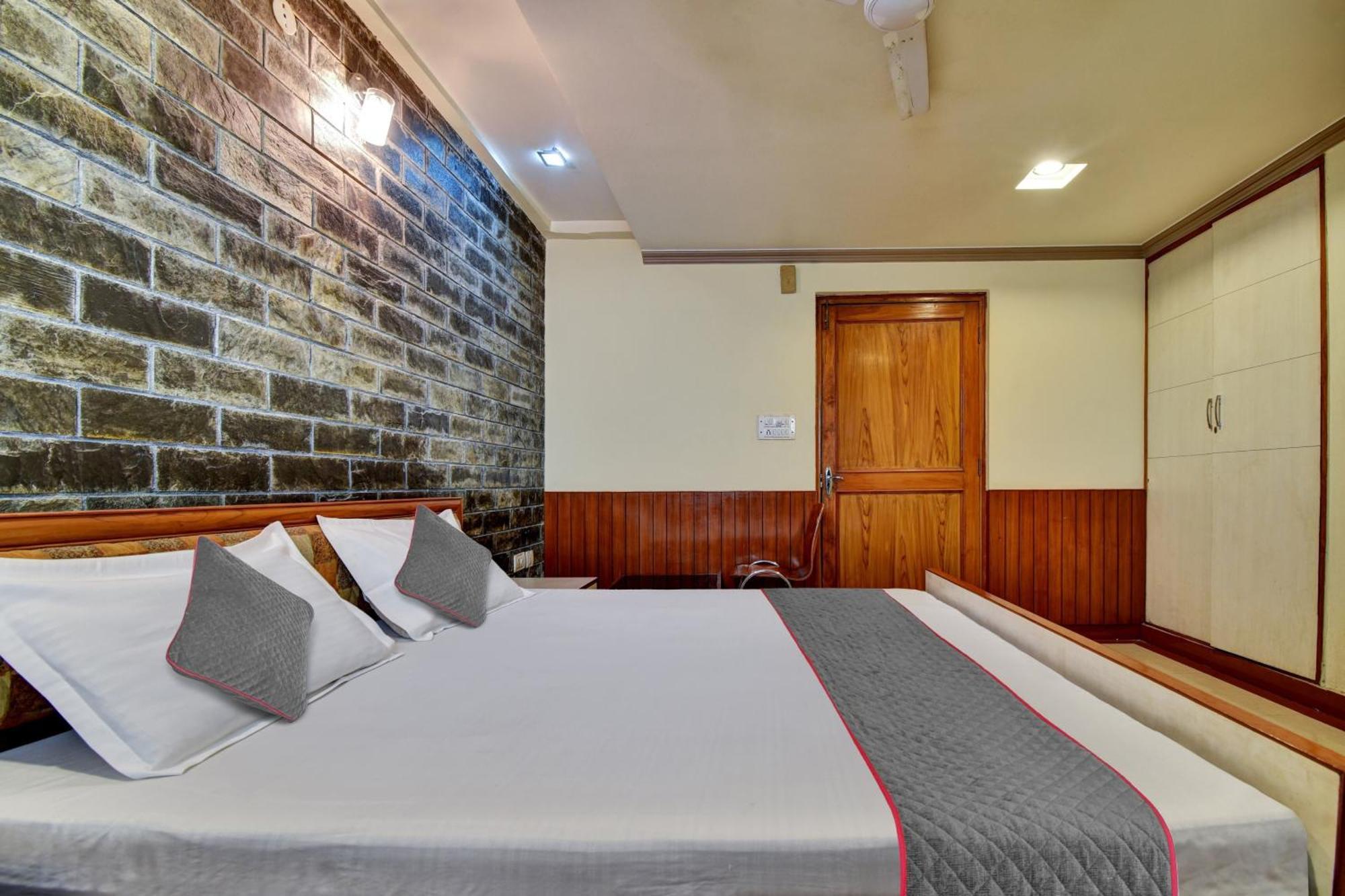 Townhouse Hotel Fly View Τζαϊπούρ Εξωτερικό φωτογραφία