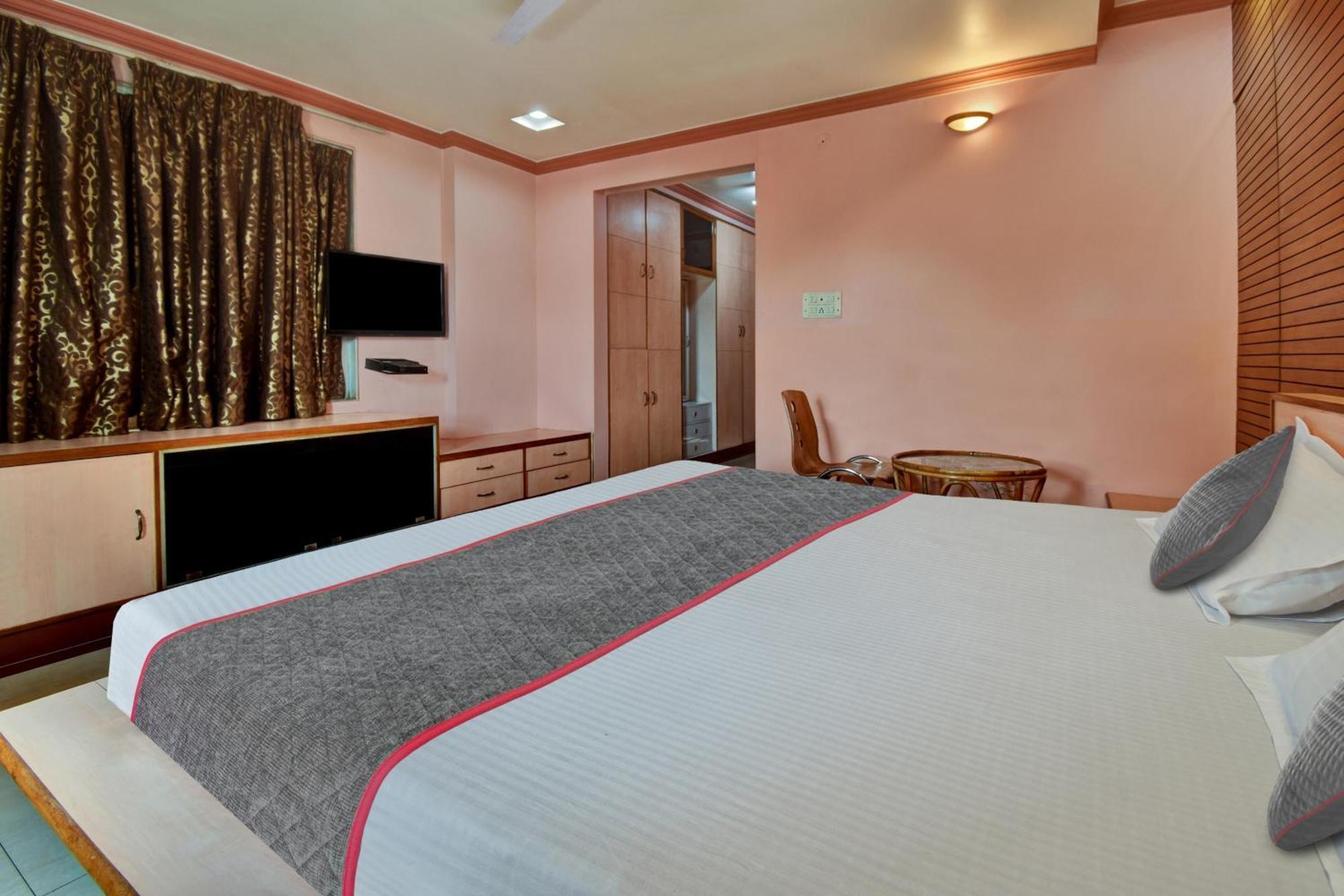 Townhouse Hotel Fly View Τζαϊπούρ Εξωτερικό φωτογραφία