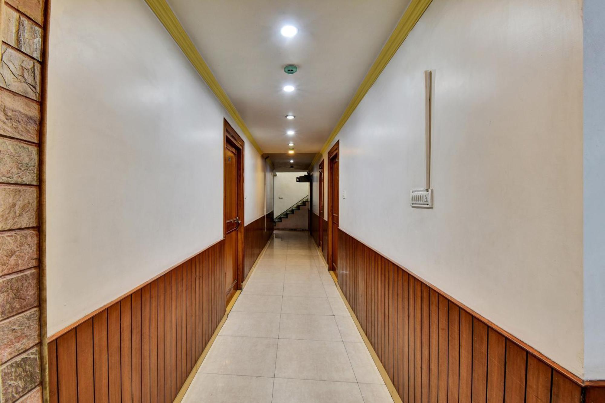 Townhouse Hotel Fly View Τζαϊπούρ Εξωτερικό φωτογραφία
