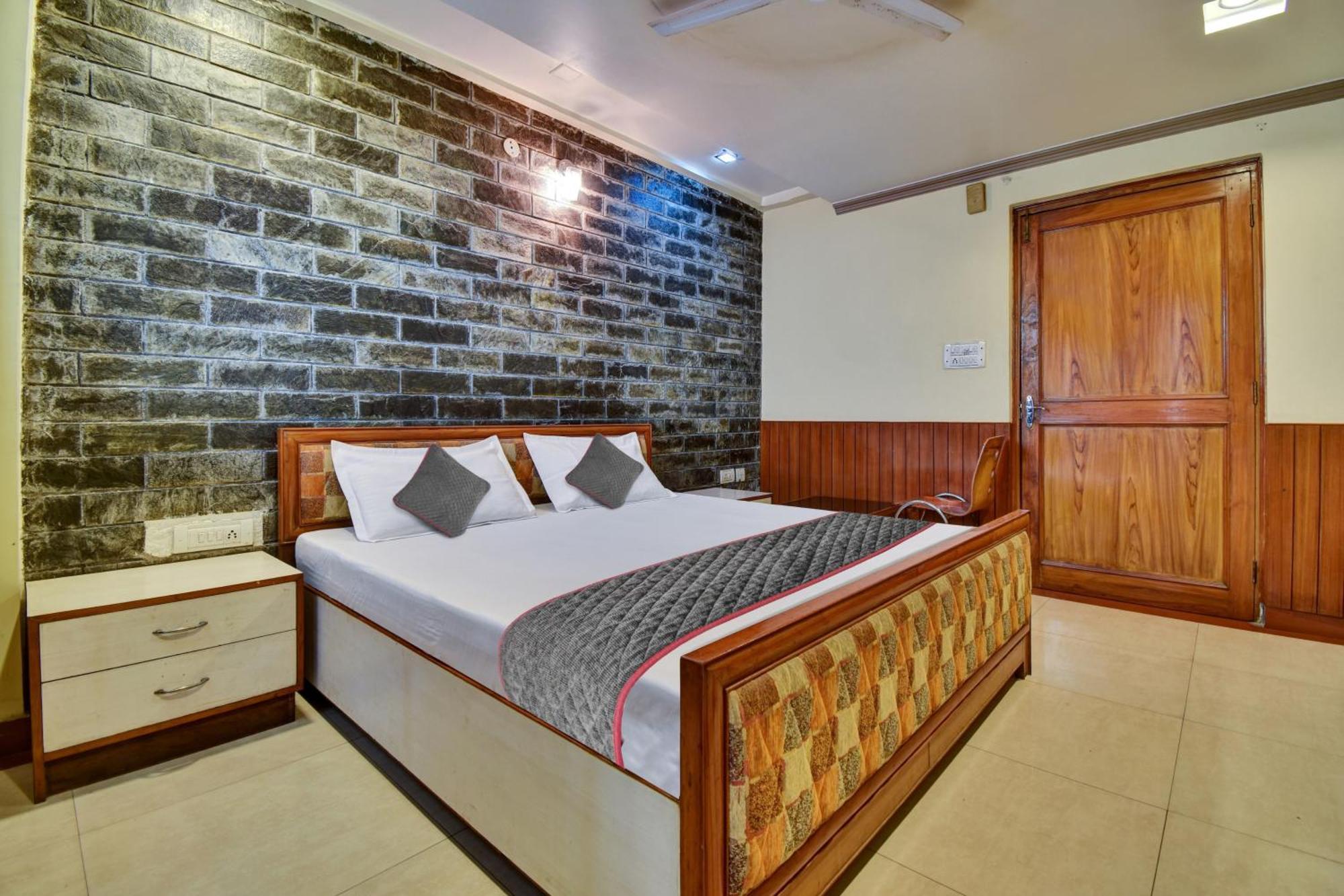 Townhouse Hotel Fly View Τζαϊπούρ Εξωτερικό φωτογραφία